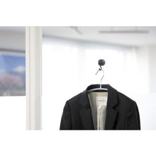 โหลดรูปภาพลงในโปรแกรมดูแกลเลอรี แม่เหล็ก Magever สำหรับใช้กับคลิปหนีบ Mag Sand J Hook สีดำ แม่เหล็กแรงสูง แม่เหล็ก Neodymium 1-0252SAND-JB MAGEVER