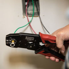Load image into gallery viewer, KLEIN ratcheting crimping tool 10−22AWG 3005CR KLEIN