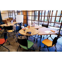 将图像导入到图库查看器中Chitose Sei Zac Flap Table Magatama Type Black Frame Top 松木