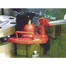 Tải hình ảnh vào trình xem thư viện, Giắc cắm móng vuốt Eagle mini để điều chỉnh tốt Công suất móng vuốt Gardner Bender-60 2t