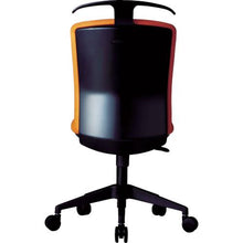 โหลดรูปภาพลงในโปรแกรมดูแกลเลอรี เก้าอี้หมุนพร้อมไม้แขวน Chitose เสะ (โยกแบบซิงโครไนซ์) สีส้ม/ดำ