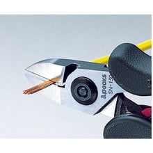 Tải hình ảnh vào trình xem thư viện, Kềm cắt chính xác THREE PEAKS (có lò xo) 130mm