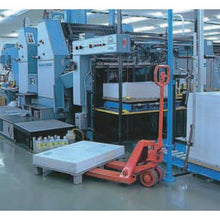 Tải hình ảnh vào trình xem thư viện, Pallet nhựa NPC SX-1109E4 một mặt chèn 4 chiều màu xám