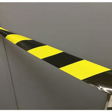 将图像导入到图库查看器中SAFERUN路障胶带 黄色 / 黑色 宽度 70mm × 130m 非粘性 11642 SAFERUN

