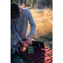 โหลดรูปภาพลงในโปรแกรมดูแกลเลอรี แผงโซลาร์เซลล์พับได้ GoalZero Nomad 10 XX1561 GoalZero
