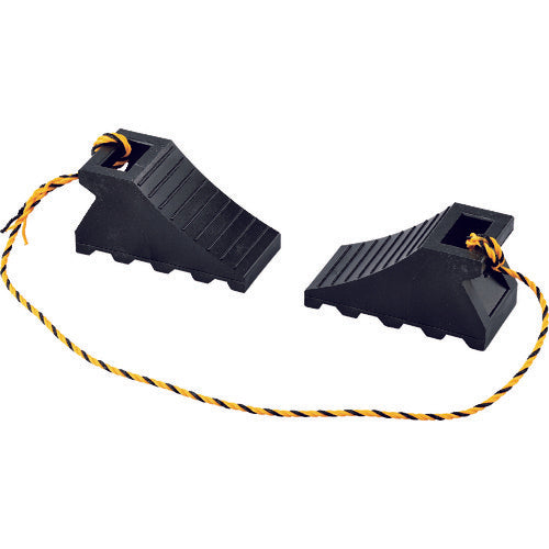 GREEN CROSS ตัวกั้นยาง (ตัวกั้นล้อ) สําหรับรถยนต์ขนาดใหญ่ (รถไม่เกิน 10 ตัน) ตัวกั้นยางสีดํา 5BK 2 ชิ้น (เชือกลายเสือ 1.2 ม.) เรซิ่น 120006 GREEN CROSS