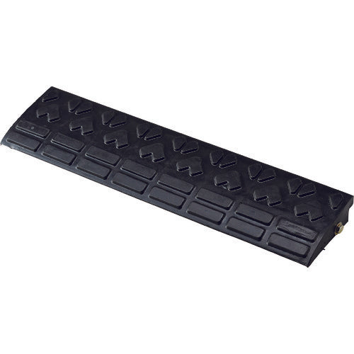 GREEN CROSS 45 มม. แผ่นขั้นบันไดแบบตรงสีดําโหลดขึ้น 6005 H45 × W600 ×D150 มม. ยางรีไซเคิล 121023 GREEN CROSS