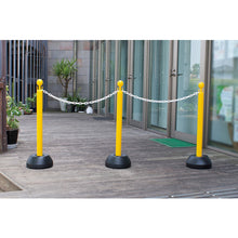 Tải hình ảnh vào trình xem thư viện, Thân đế xích GREEN CROSS lá cây: Màu vàng Đế: Đen CHS-8 Chiều cao 837mm Polyethylene 141008 GROSS XANH
