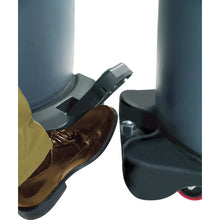 โหลดรูปภาพลงในโปรแกรมดูแกลเลอรี Rubbermaid [ขายหมดแล้ว] Round Brute Container for Dolly Articulated 265107 Rubbermaid
