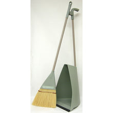 โหลดรูปภาพลงในโปรแกรมดูแกลเลอรี NIHON CLEAN-TECH ขาตั้ง Chilitori &amp; Broom Set 394596 NIHON CLEAN-TECH
