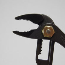 Tải hình ảnh vào trình xem thư viện, Kìm bơm nước FUJIYA (vàng đen, có lò xo)
