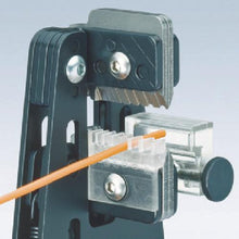 Tải hình ảnh vào trình xem thư viện, Kìm tuốt dây chính xác KNIPEX 0.14-6.00
