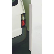โหลดรูปภาพลงในโปรแกรมดูแกลเลอรี แผ่น GREEN CROSS ไอวอรี่ GPS-I 65 x 65 x 1000 มม. พร้อมสกรู 6 ตัว
