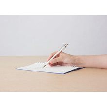 โหลดรูปภาพลงในโปรแกรมดูแกลเลอรี KING JIM สมุดโน้ตวงแหวน tefure-nu A4 สีดำ
