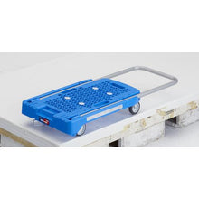 Tải hình ảnh vào trình xem thư viện, Xe đẩy nhựa TRUSCO acro carry 600x390 màu xanh có chữ S
