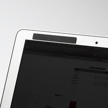 โหลดรูปภาพลงในโปรแกรมดูแกลเลอรี ตัวกรองป้องกันการแอบมอง ELECOM (ชนิดแม่เหล็กถอดได้)
