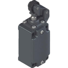 Load image into gallery viewer, Pizzato limit switch FD type 5 one way roller 02 type
