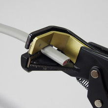 画像をギャラリービューアに読み込む, フジ矢　ＶＡ線ストリッパ（黒金）
