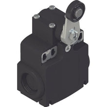 Load image into gallery viewer, Pizzato limit switch FX type 5 short roller lever 31 type
