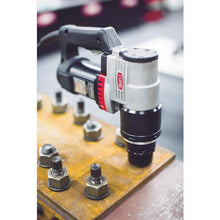 画像をギャラリービューアに読み込む, ＴＯＮＥ　シヤーレンチ　Ｍ１６・Ｍ２０用　２００Ｖ
