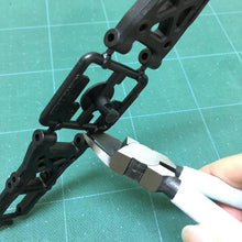 Tải hình ảnh vào trình xem thư viện, Kềm nhựa một lưỡi FUJIYA 125 mm (lưỡi tròn)
