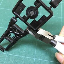 Tải hình ảnh vào trình xem thư viện, Kềm nhựa một lưỡi FUJIYA 150 mm (lưỡi thẳng)
