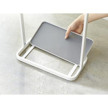 โหลดรูปภาพลงในโปรแกรมดูแกลเลอรี ขาตั้งร่มแบบโครง TRUSCO 18 สีขาว
