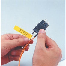 โหลดรูปภาพลงในโปรแกรมดูแกลเลอรี MAX เครื่องพิมพ์ฉลาก Bpop mini เทปกว้าง 12 มม. พื้นหลังสีเหลืองดำ
