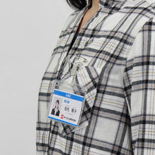 โหลดรูปภาพลงในโปรแกรมดูแกลเลอรี OP tag ป้ายชื่อ คลิปพลาสติก นามบัตร ใช้งานคู่ ขนาด 10 แผ่น สีเทา
