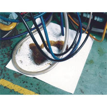 Load image into gallery viewer, TC oil collector (50 cm square x 100 sheets)
