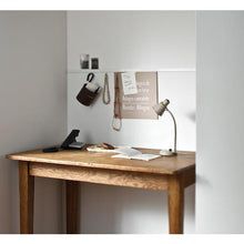 โหลดรูปภาพลงในโปรแกรมดูแกลเลอรี TOSO Picture-S1 Paper Holder- 1 ชิ้นสำหรับจัดเก็บ
