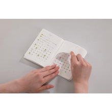 โหลดรูปภาพลงในโปรแกรมดูแกลเลอรี แผ่นปฏิทิน M ที่สามารถแปะและลอกออกได้จาก STALOGY
