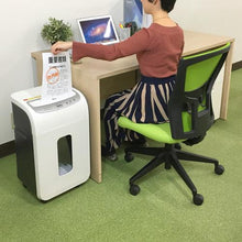 โหลดรูปภาพลงในโปรแกรมดูแกลเลอรี เครื่องทำลายเอกสาร ASKA Micro Cut
