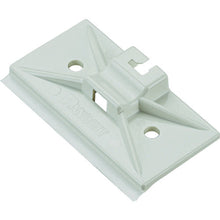 โหลดรูปภาพลงในโปรแกรมดูแกลเลอรี เข็มขัดรัดสายไฟ ชนิดฐานยึด PANDUIT สีขาว 100 ชิ้น
