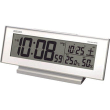 Load image into gallery viewer, SEIKO automatic lighting digital radio clock

