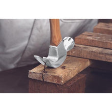 Tải hình ảnh vào trình xem thư viện, HAMMER CASTER Kéo Đinh TRUSCO #1/2
