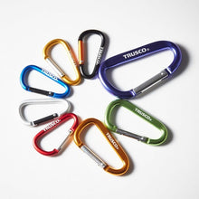 画像をギャラリービューアに読み込む, ＴＲＵＳＣＯ　カラビナ　線径８ｍｍＸ８０ｍｍ　Ｄ型　レッド
