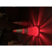 โหลดรูปภาพลงในโปรแกรมดูแกลเลอรี ไฟเตือน LED ที่ใช้แบตเตอรี่ TRUSCO สีแดง
