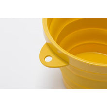 Load image into gallery viewer, TRUSCO folding bucket yellow 8L
