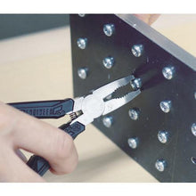 Tải hình ảnh vào trình xem thư viện, TRUSCO Nejisaurus GT màu đen
