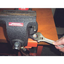 Tải hình ảnh vào trình xem thư viện, Cờ lê con khỉ TRUSCO 150mm
