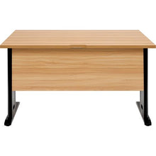 โหลดรูปภาพลงในโปรแกรมดูแกลเลอรี TRUSCO โต๊ะทำงานทรงแบน หน้าท็อปธรรมชาติ x ขาสีดำ ก1200 x ล700 x สูง700
