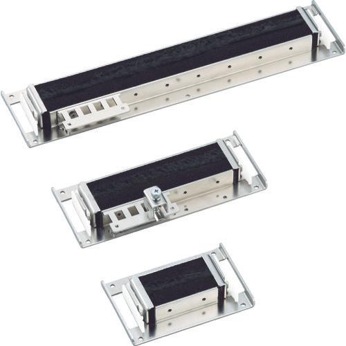 スガツネ工業　（２１００３４６５７）ＷＳＤ－１４０配線孔ケーブルクランプ